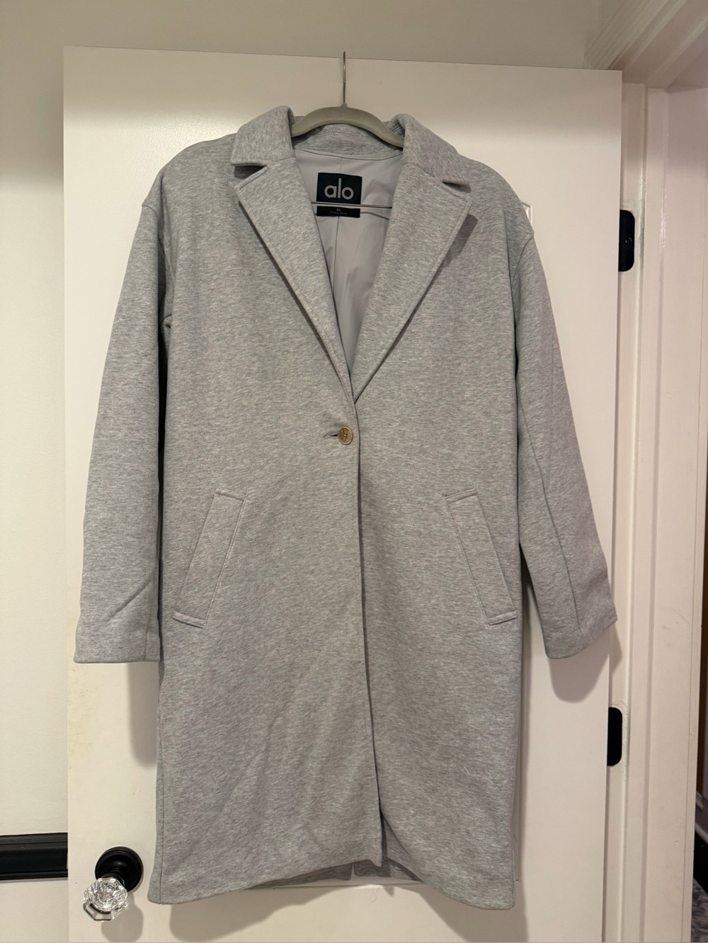 ALO Yoga Light Gray Single-Button VIP Blazer Coat